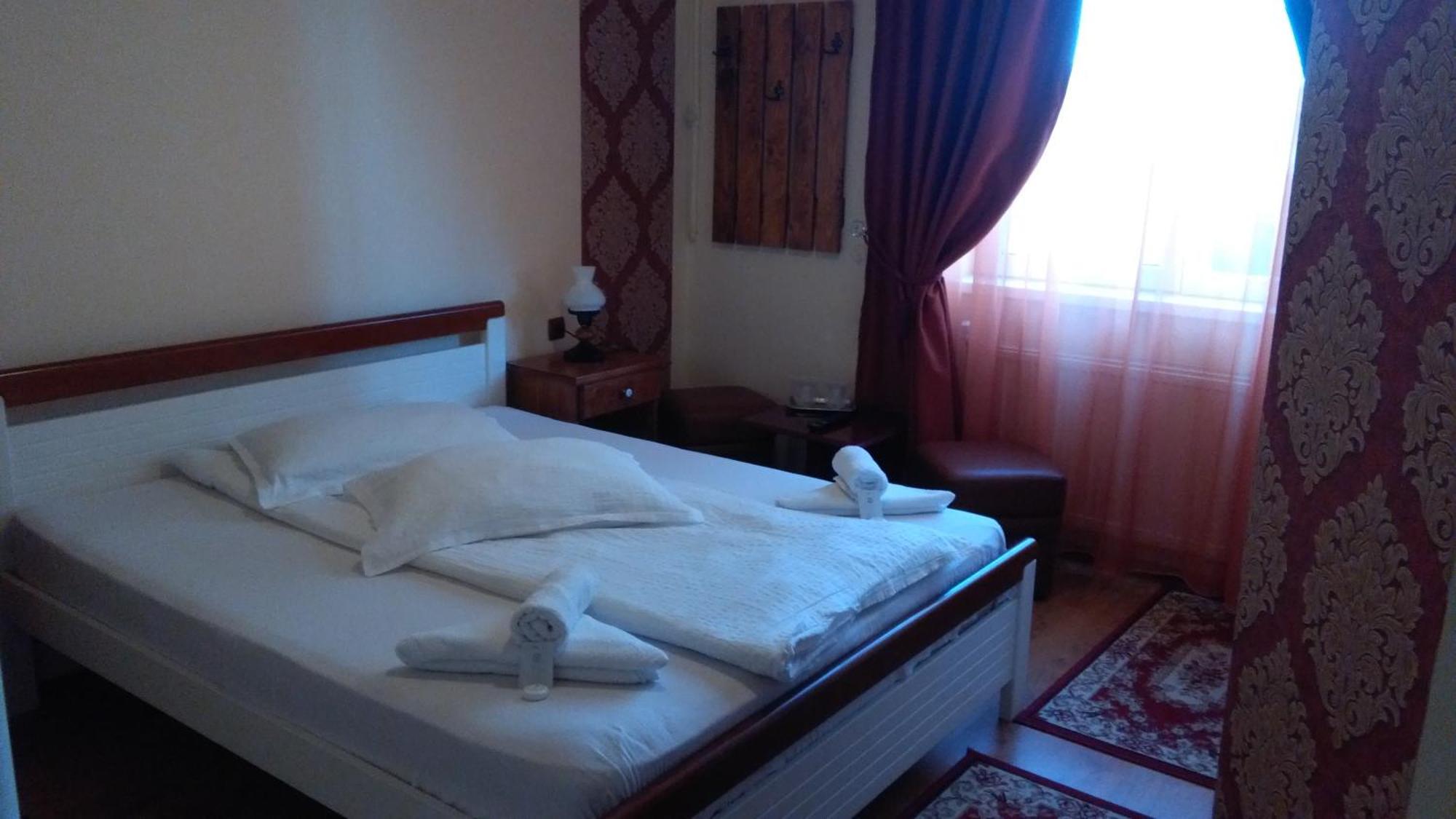 Hotel Vila Nicoleta à Sibiu Extérieur photo