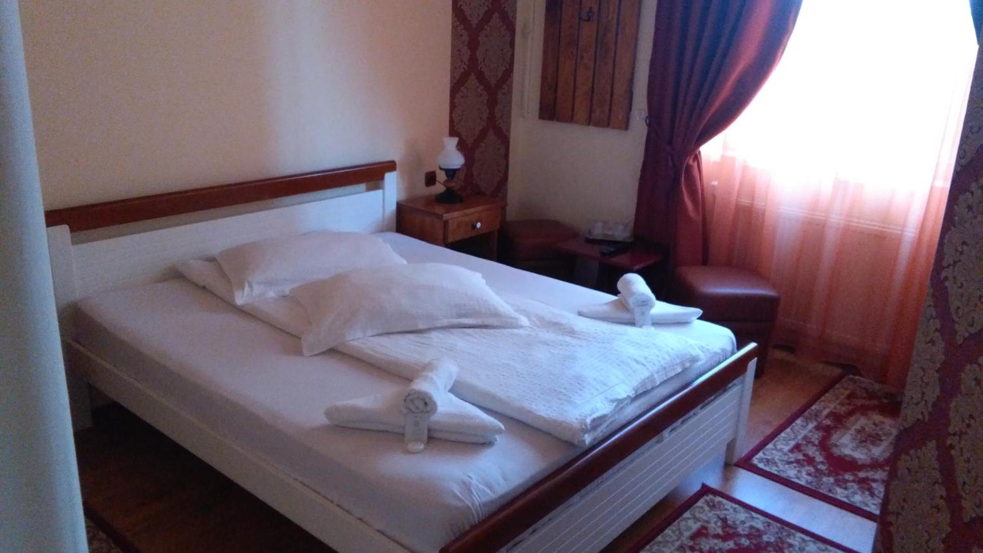 Hotel Vila Nicoleta à Sibiu Extérieur photo