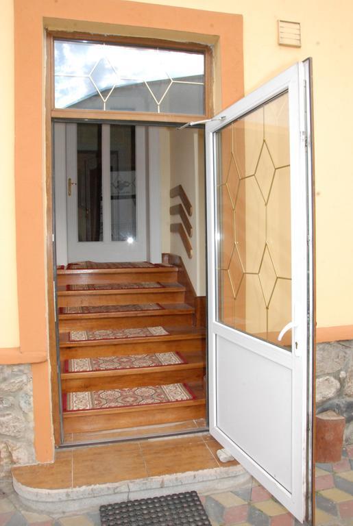 Hotel Vila Nicoleta à Sibiu Extérieur photo