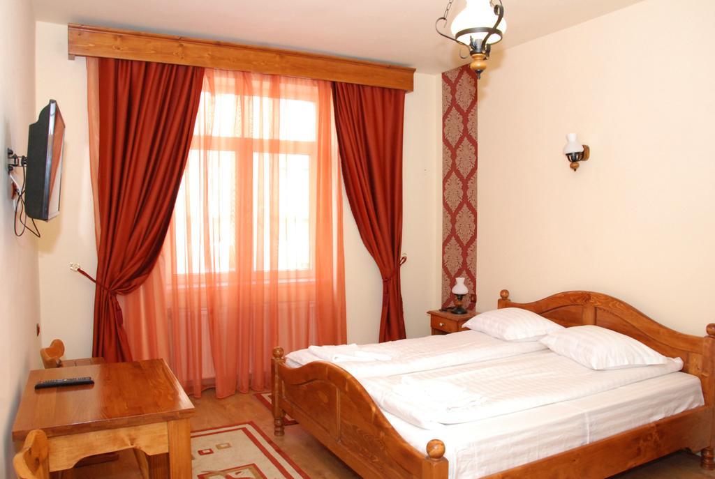 Hotel Vila Nicoleta à Sibiu Extérieur photo