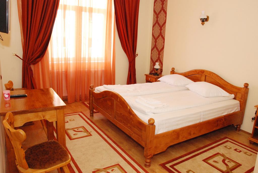 Hotel Vila Nicoleta à Sibiu Extérieur photo