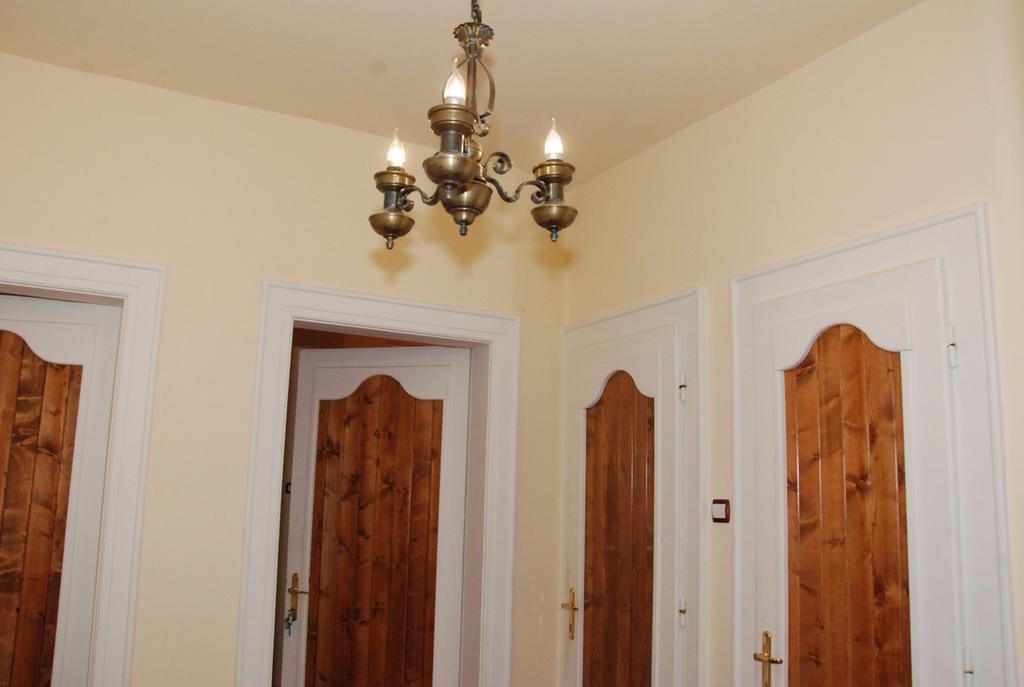 Hotel Vila Nicoleta à Sibiu Extérieur photo