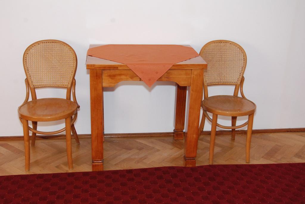 Hotel Vila Nicoleta à Sibiu Extérieur photo